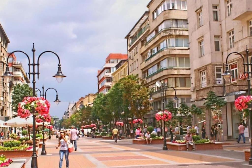 Top Center Studio 3 Σόφια Εξωτερικό φωτογραφία